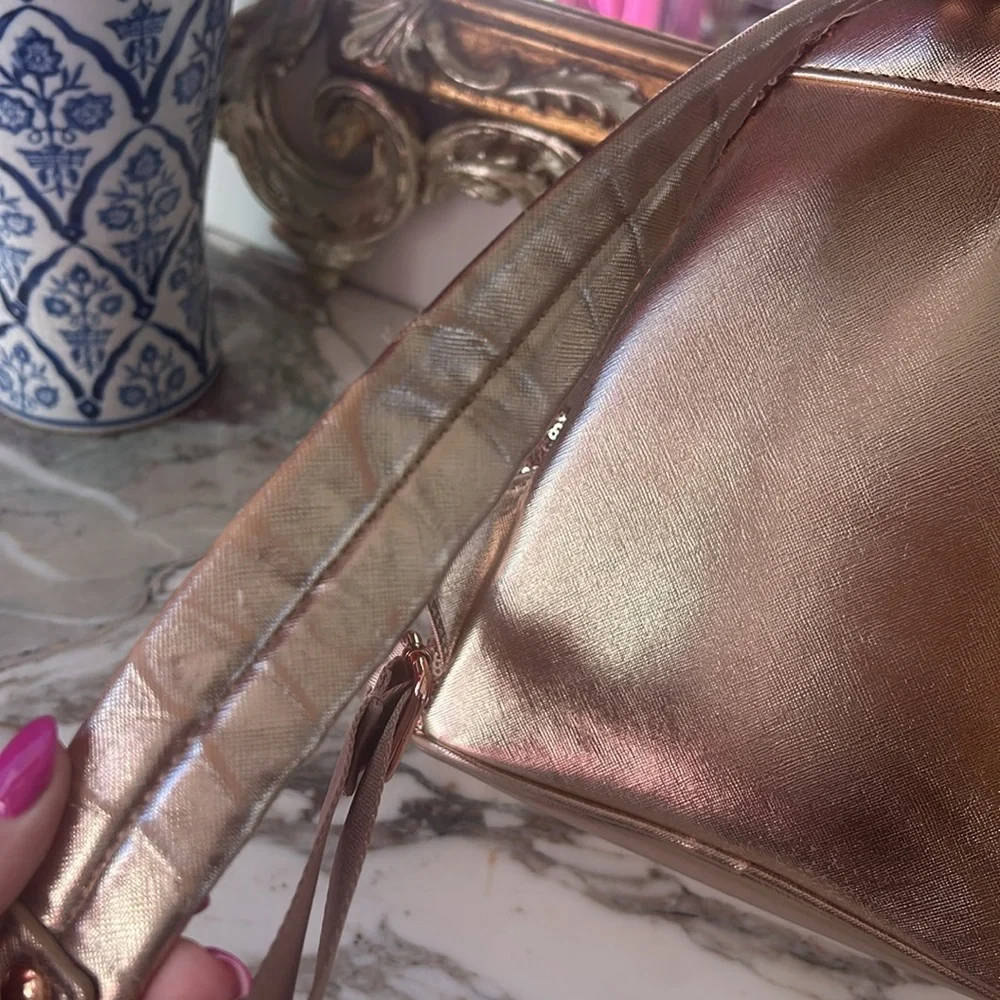 Disney Rose Gold Sparkle Loungefly Backpack - Picture 5 of 8